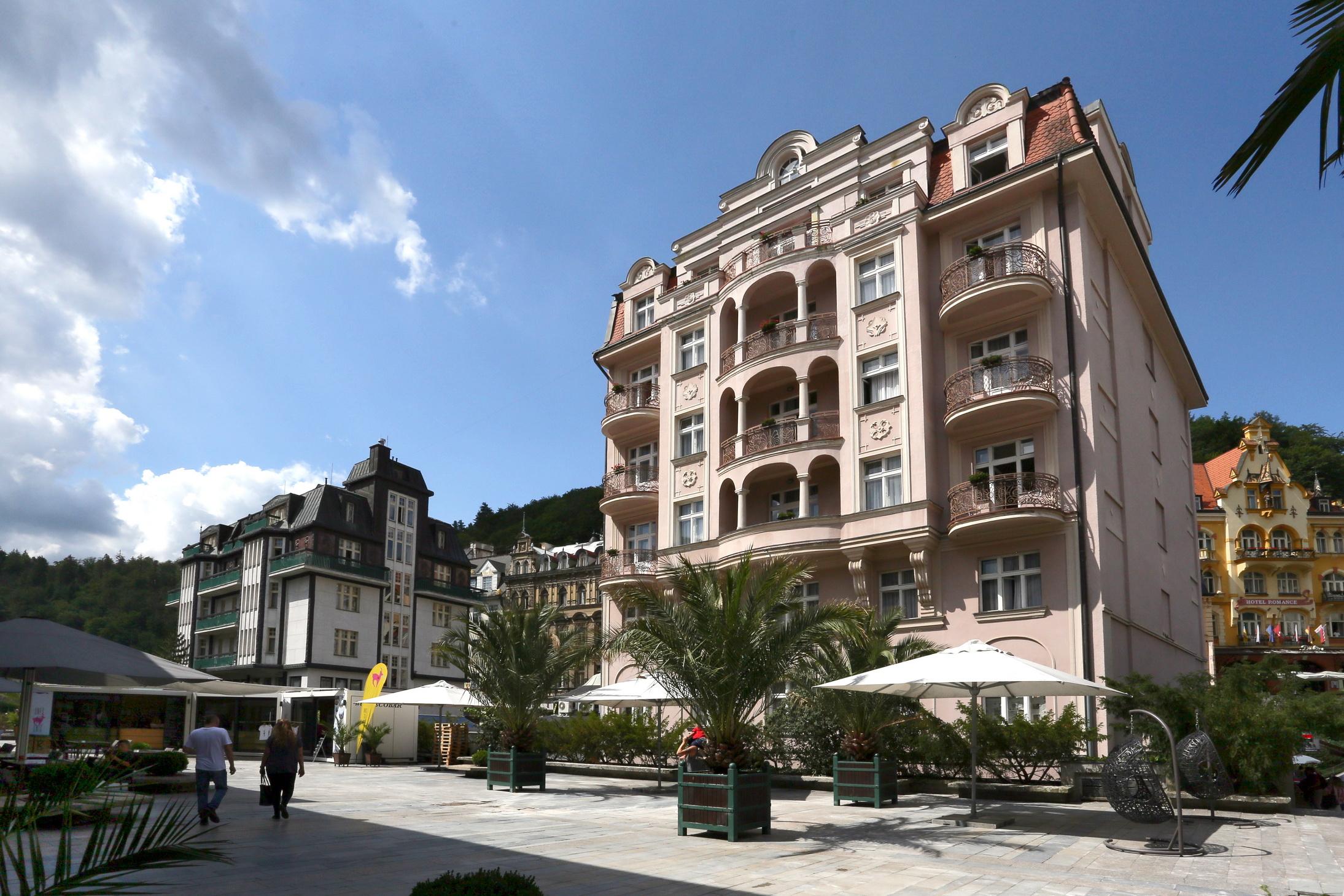 Art Deco Wolker By Astoria Hotel & Medical Spa Karlovy Vary Exterior photo