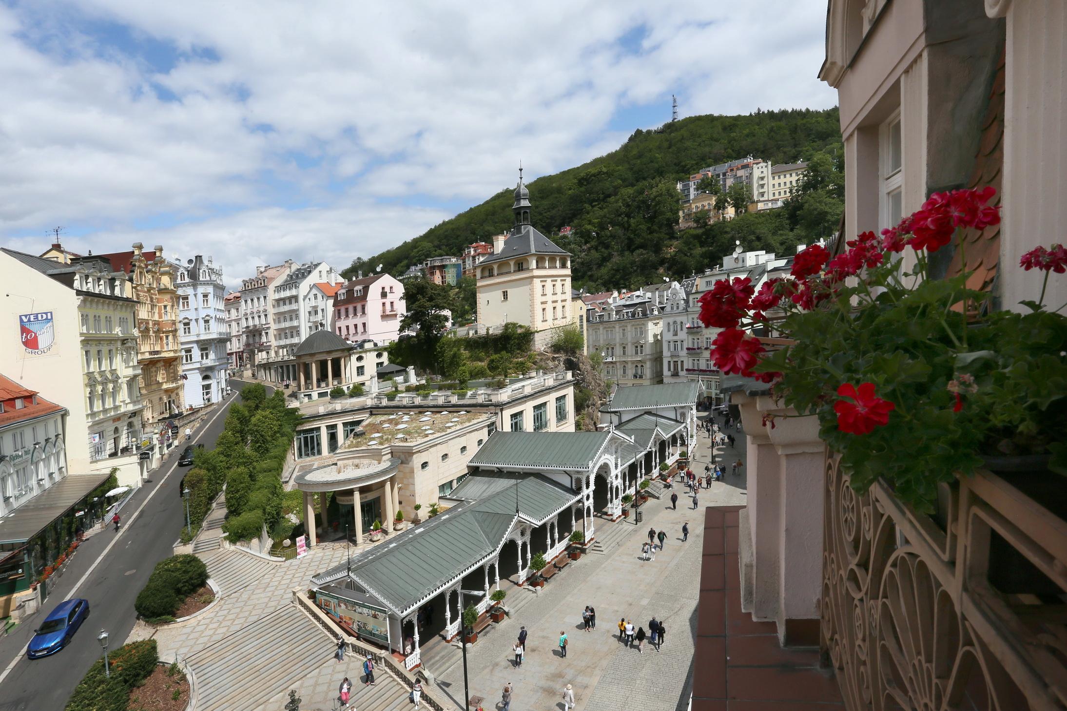 Art Deco Wolker By Astoria Hotel & Medical Spa Karlovy Vary Exterior photo